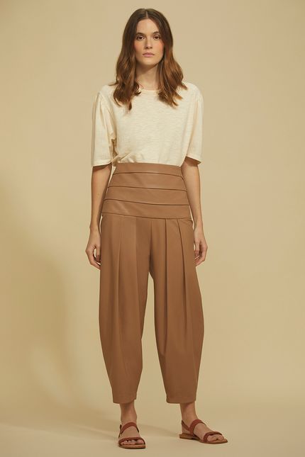 calcaritsenbeige1