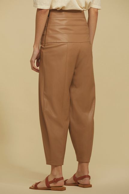 calcaritsenbeige3