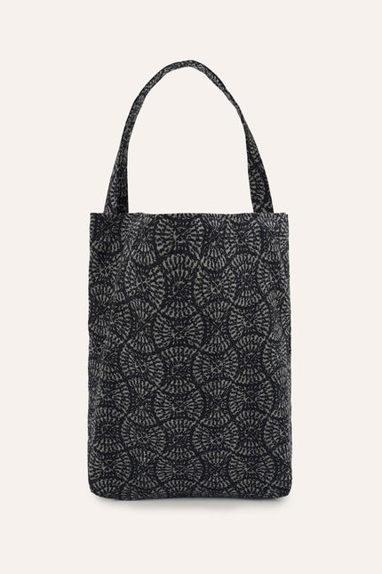 ac200007-000003-sacola-arrastao-still1