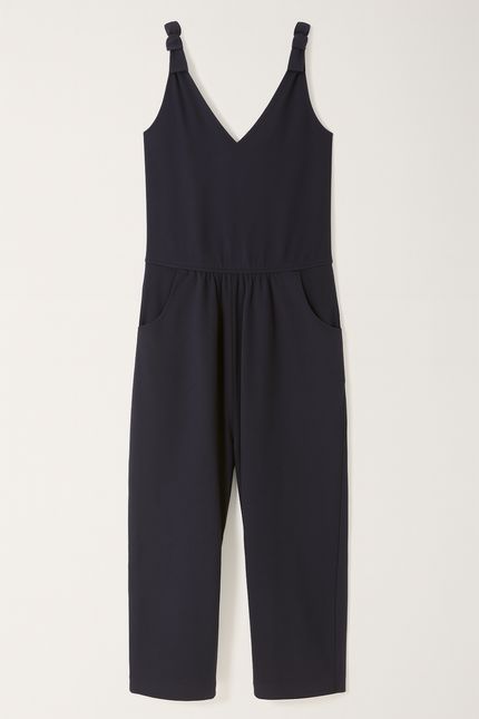 on010152-000097-macacao-antlia-still1