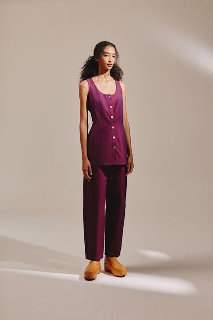 tp010349-000077-regata-cinturao-bt010598-000077-calca-gravidade-look3