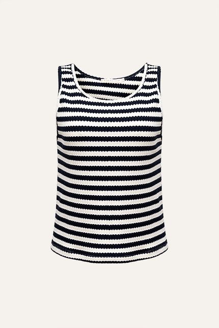 tp010360-000009-regata-fada-still