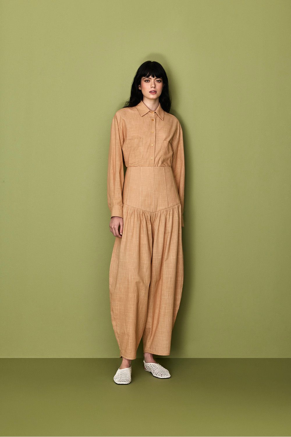 tp040066-000097-camisa-iolita-bt010589-000097-calca-intergalatica-look1