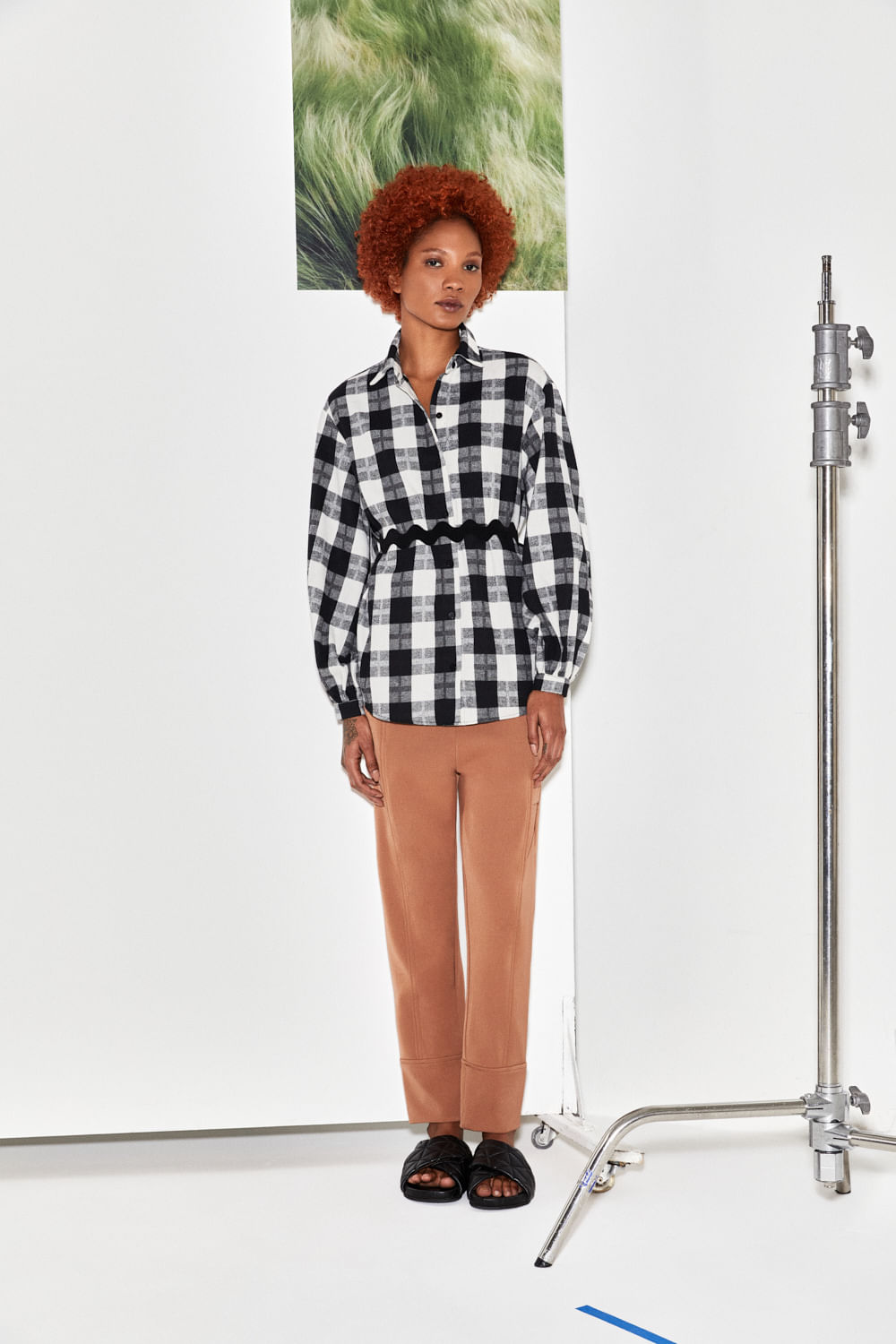 bt010583-000048-calca-jericoacoara-nova-camelo-look-frente