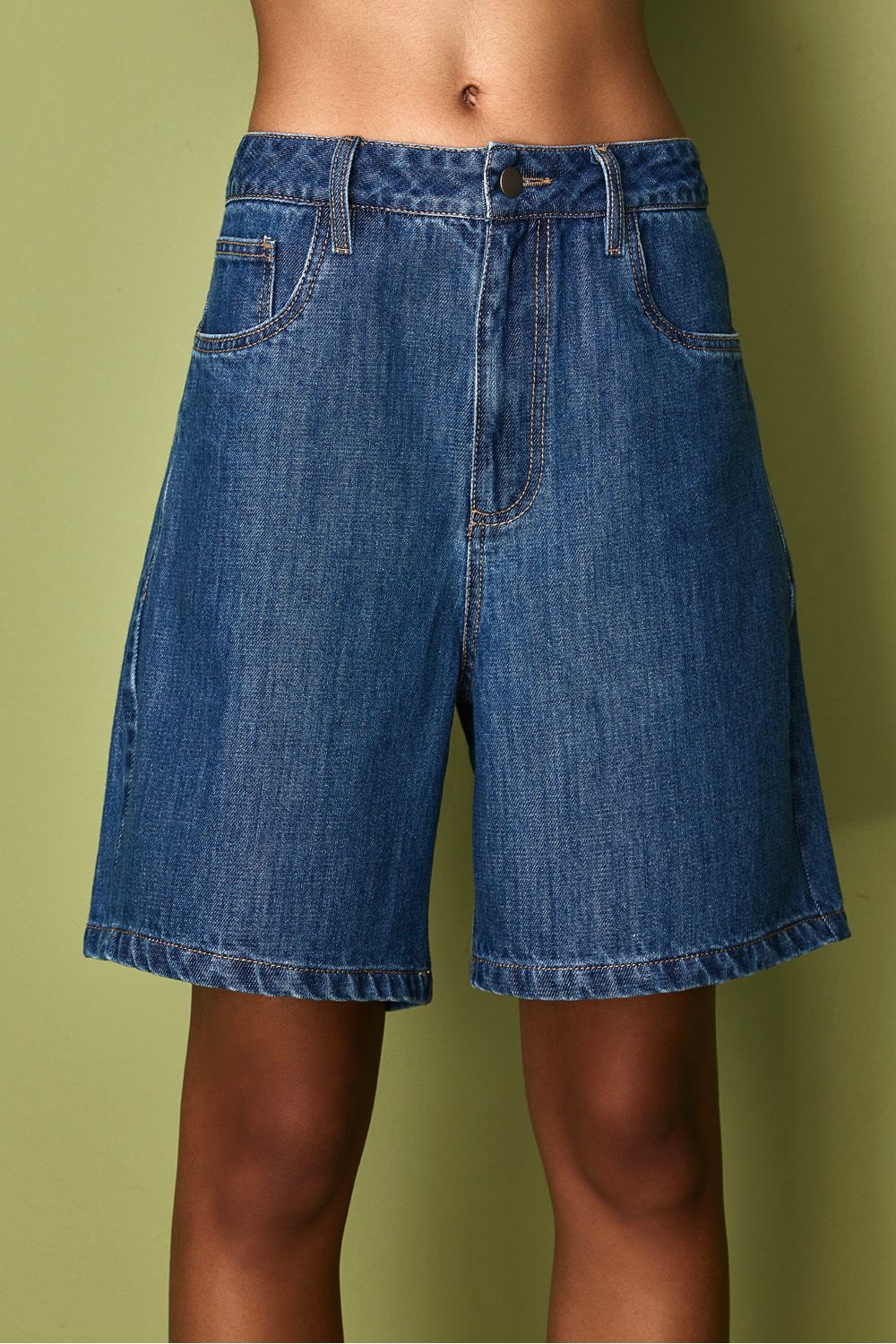 bt040041-000058-bermuda-mizar-frente