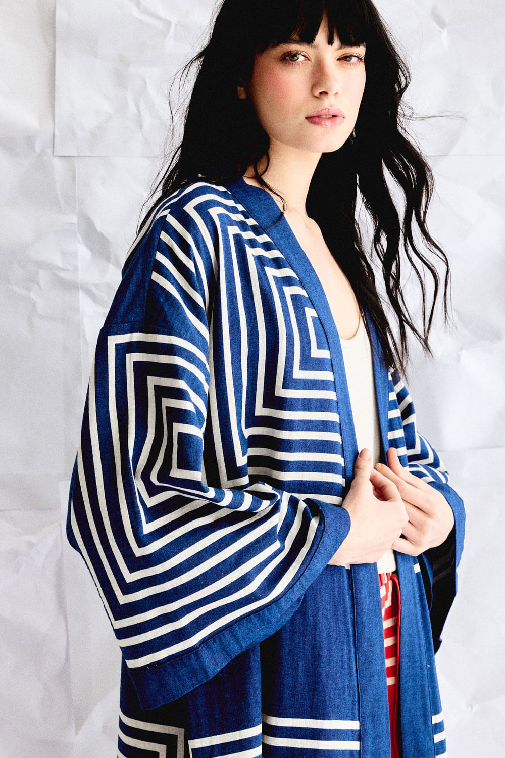 tp050249-000058-casaco-espaco-lado1