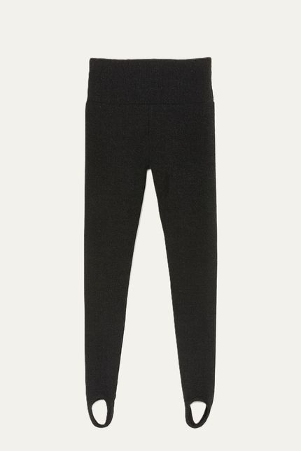 bt010658-000128-calca-efemero-still1-ia