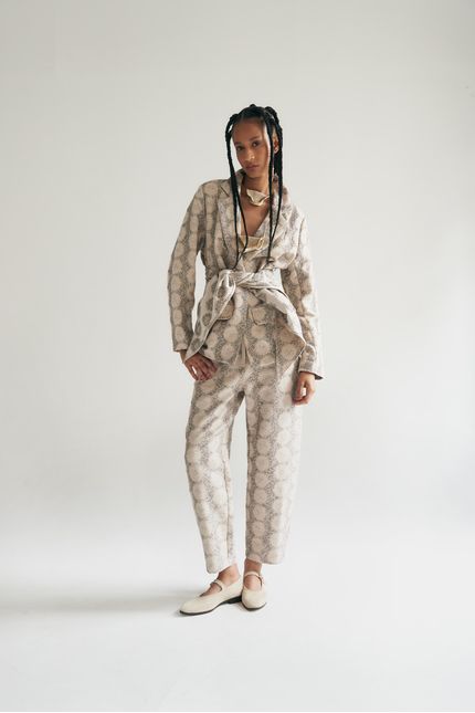 bt010621-000036-calca-devaneio-campanha1