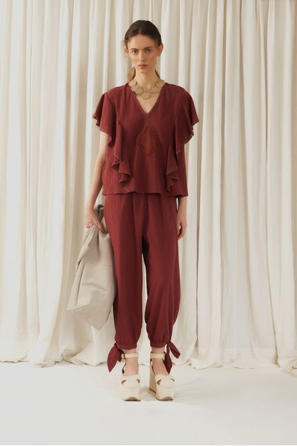 tp020256-000327-camiseta-profundamente-bt010624-000327-calca-imutavel-ft1