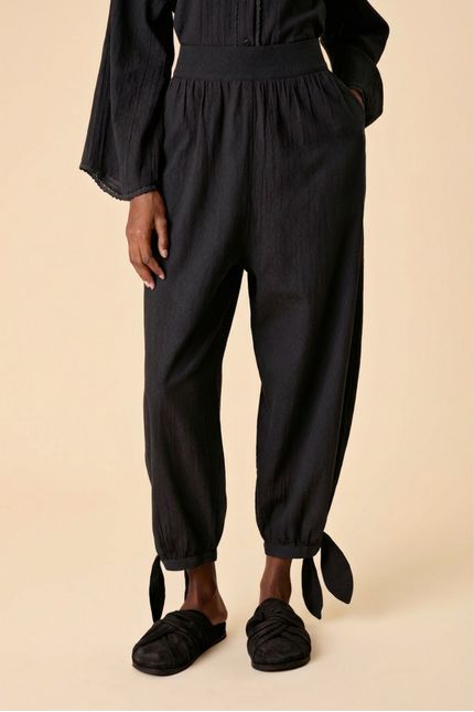 bt010624-000009-calca-imutavel-ft1-ia