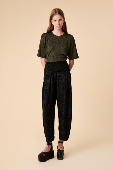 bt010649-000009-calca-sussurro-look1