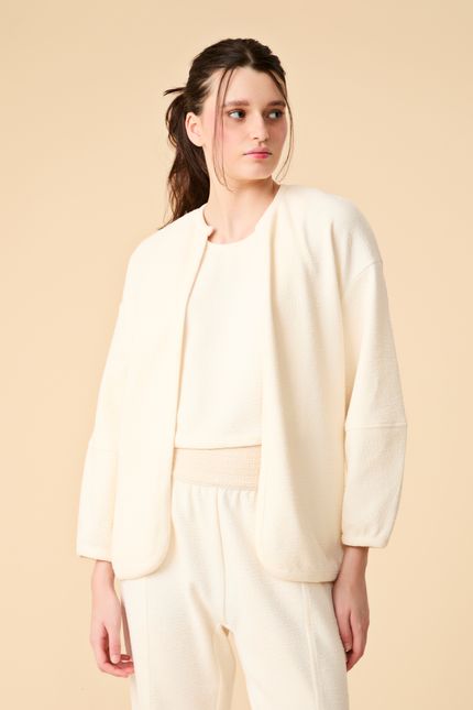 tp050223-000008-casaco-amsterda-look1