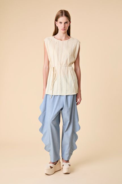 tp010373-000036-regata-pegadas-bt010620-000058-calca-encanto-ft1