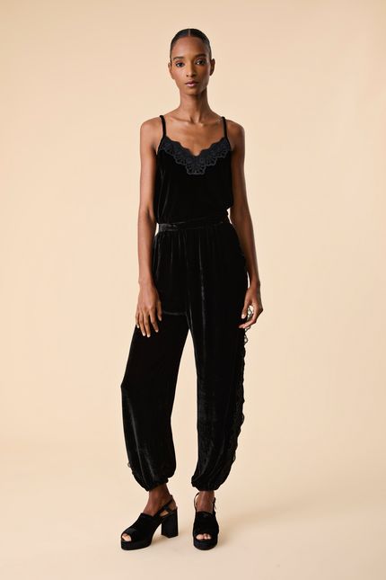 bt010646-000009-calca-epifania-look1