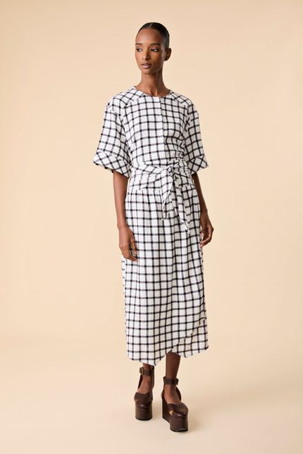 bt020316-000008-saia-areia-look1