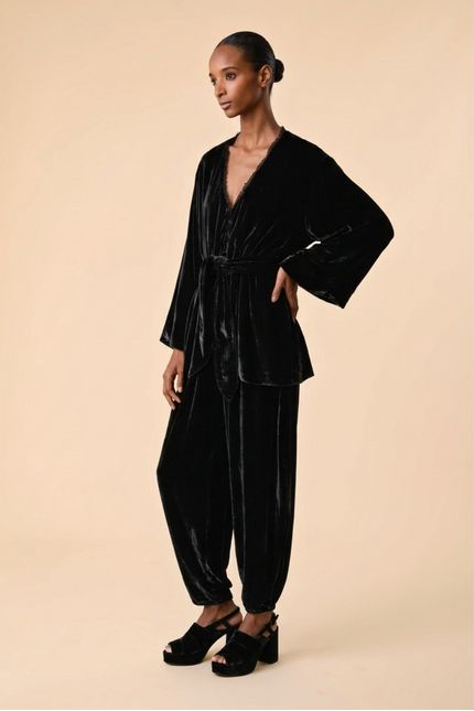 on010173-000009-macacao-passageiro-look1-ia