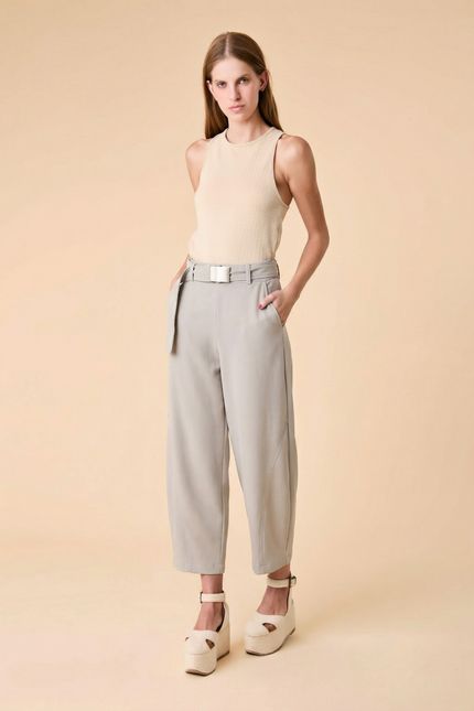 bt010654-000286-calca-sopro-look1