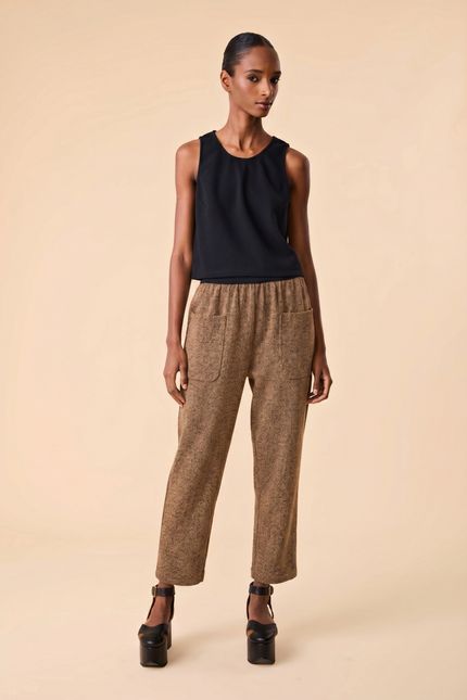 bt010638-000048-calca-aurora-look1