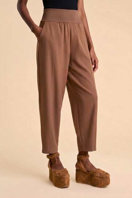 bt010671-000037-calca-prea-look1